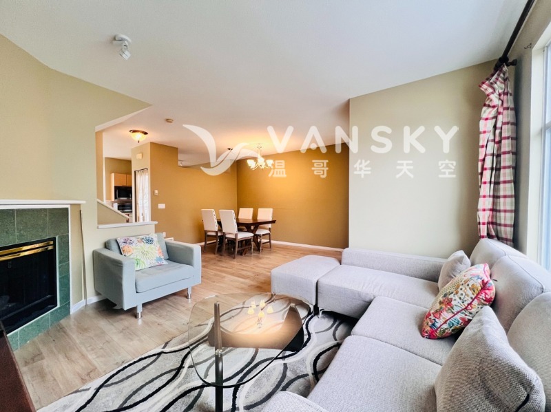 250609113346_Living 2.jpg